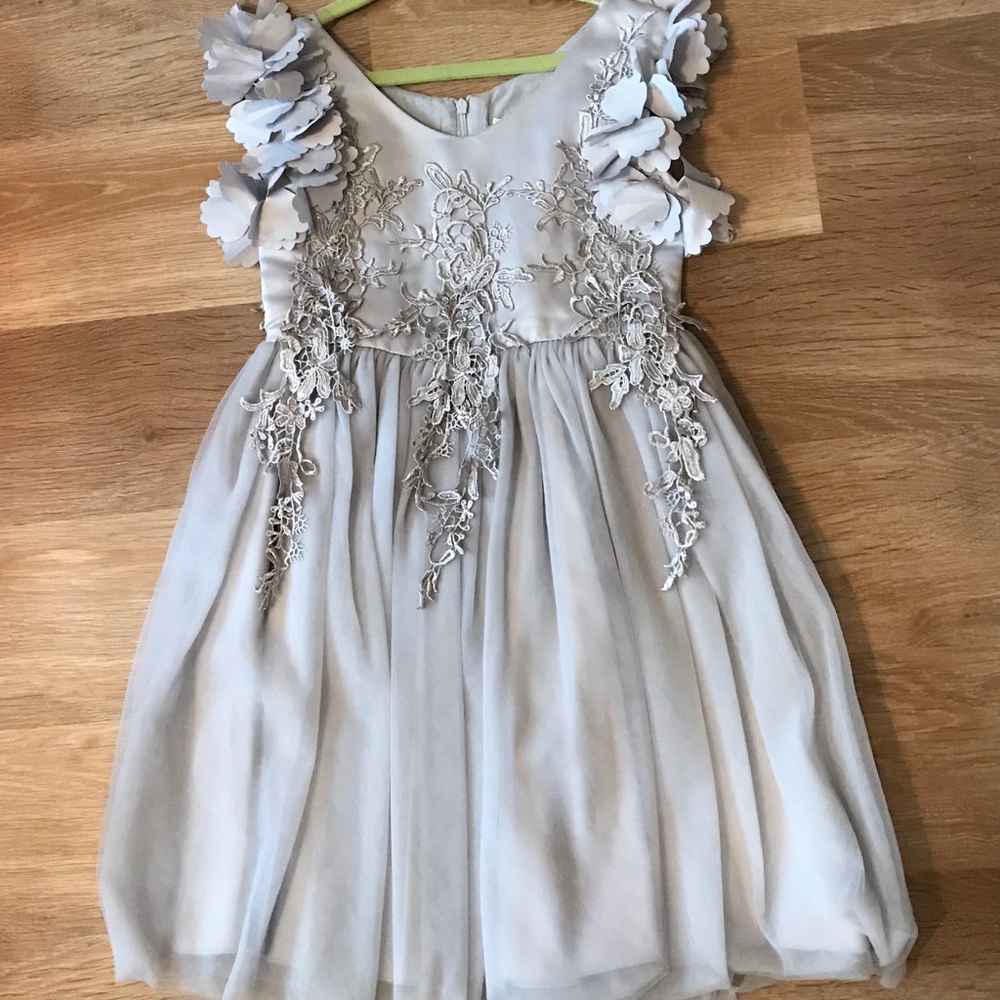 Trish Scully girl dress